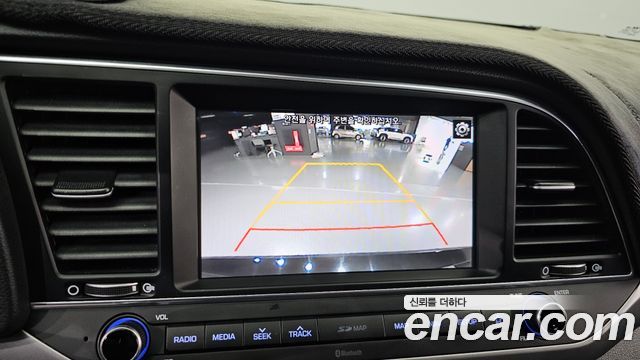 Hyundai Avante (AD) 1.6 GDI Value Plus 2018 — фото 15