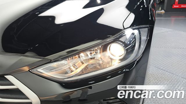 Hyundai Avante (AD) 1.6 GDI Value Plus 2018 — фото 22
