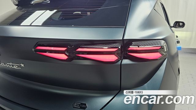 Renault Korea Filante 1.5 E-Tech Iconic 2WD 2027 — фото 23