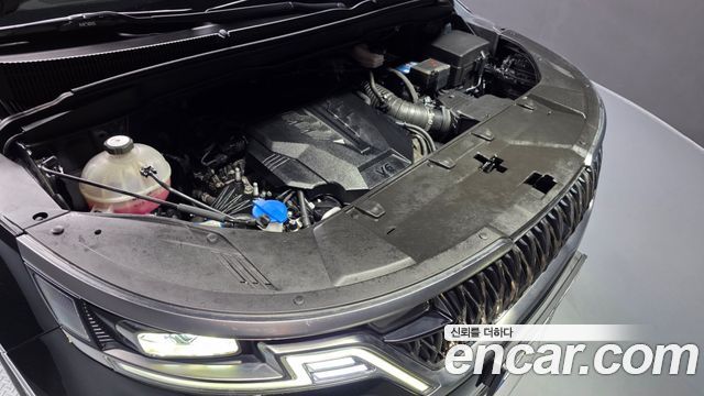 Kia Carnival (IV) Gasoline 4-Seater Hi-Limousine Signature 2022 — фото 6