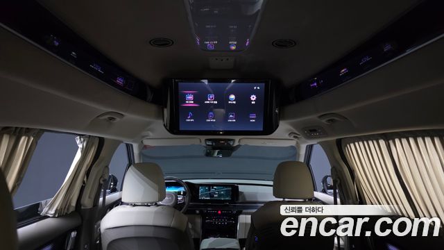 Kia Carnival (IV) Gasoline 4-Seater Hi-Limousine Signature 2022 — фото 18