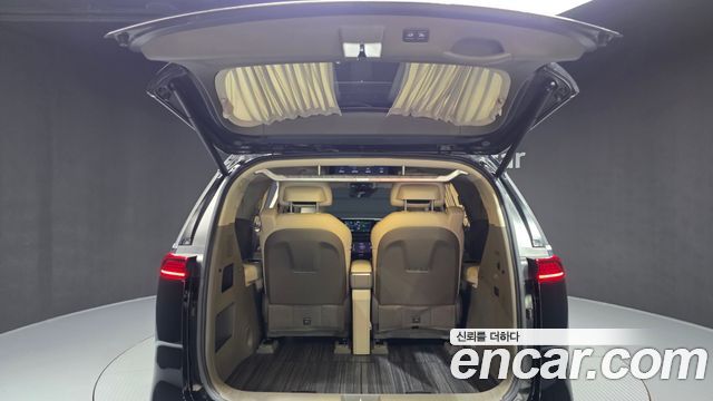 Kia Carnival (IV) Gasoline 4-Seater Hi-Limousine Signature 2022 — фото 20