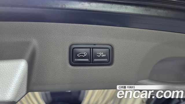 Kia Carnival (IV) Gasoline 4-Seater Hi-Limousine Signature 2022 — фото 30