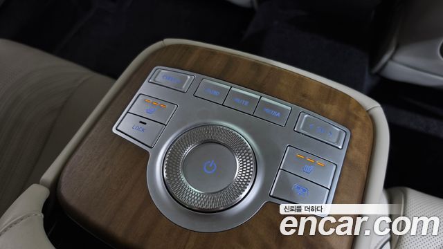 Genesis G80 (RG3) Gasoline 2.5 Turbo 2WD 2022 — фото 31