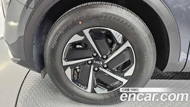 Kia Sportage Hybrid (V) Prestige 2WD 2023 — фото 5