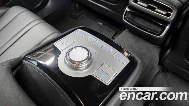 Genesis G80 (RG3) Gasoline 3.5 Turbo 2WD 2025 — фото 22