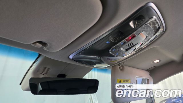Genesis G80 (RG3) Gasoline 3.5 Turbo 2WD 2025 — фото 37