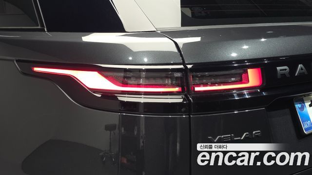 Land Rover Range Rover Velar 3.0 P400 Dynamic HSE 2025 — фото 29