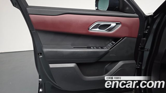 Land Rover Range Rover Velar 3.0 P400 Dynamic HSE 2025 — фото 30