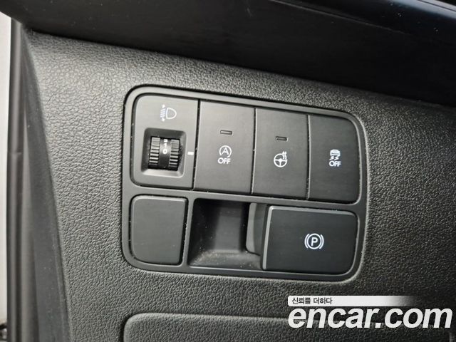 Hyundai Staria Cargo 3-Seater Modern 2022 — фото 18