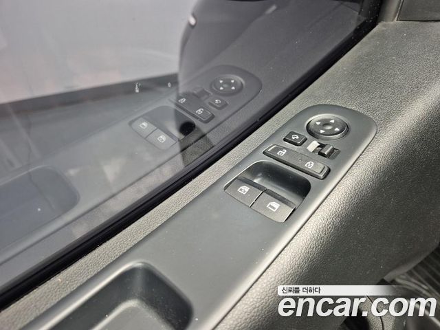 Hyundai Staria Cargo 3-Seater Modern 2022 — фото 21