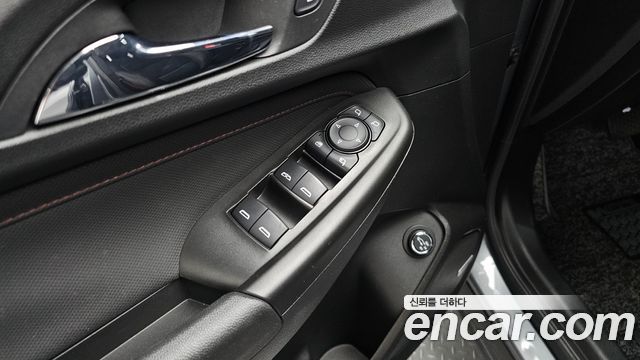 Chevrolet Trailblazer 1.3 Turbo 4WD RS 2021 — фото 28