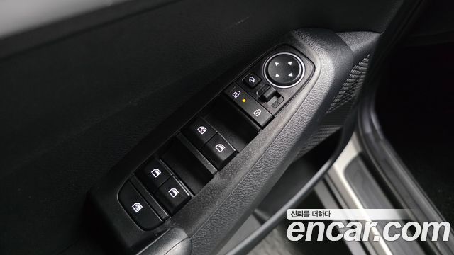Kia Seltos Gasoline 1.6 Turbo 2WD Prestige 2023 — фото 13