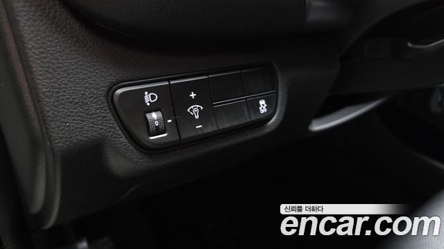 Kia Seltos Gasoline 1.6 Turbo 2WD Prestige 2023 — фото 15