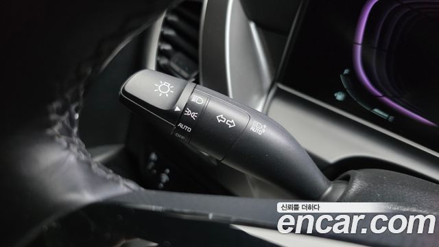 Kia Seltos Gasoline 1.6 Turbo 2WD Prestige 2023 — фото 16