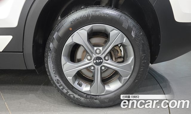 Kia Seltos Gasoline 1.6 Turbo 2WD Prestige 2023 — фото 21