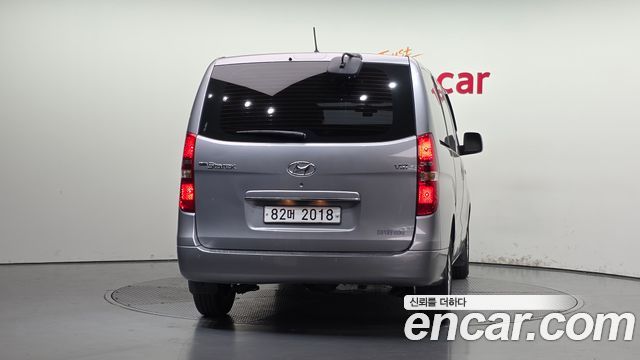 Hyundai Grand Starex Van 3-Seater Smart 2019 — фото 4