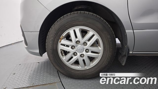 Hyundai Grand Starex Van 3-Seater Smart 2019 — фото 5