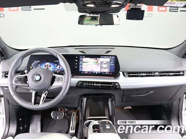 BMW X2 (U10) xDrive 20i M Sport 2025 — фото 8