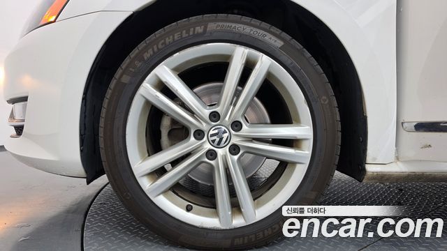 Volkswagen Passat 2.0 TDI B7 2013 — фото 5
