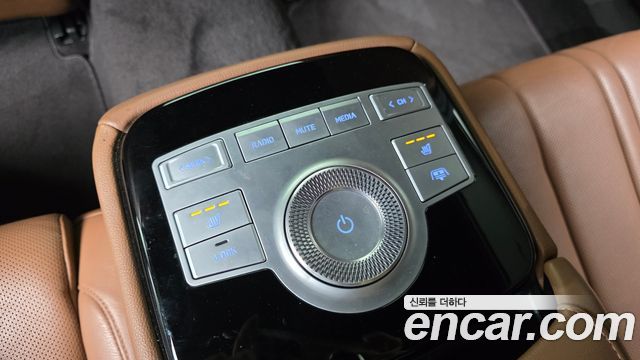 Genesis G80 (RG3) Gasoline 2.5 Turbo AWD 2021 — фото 18