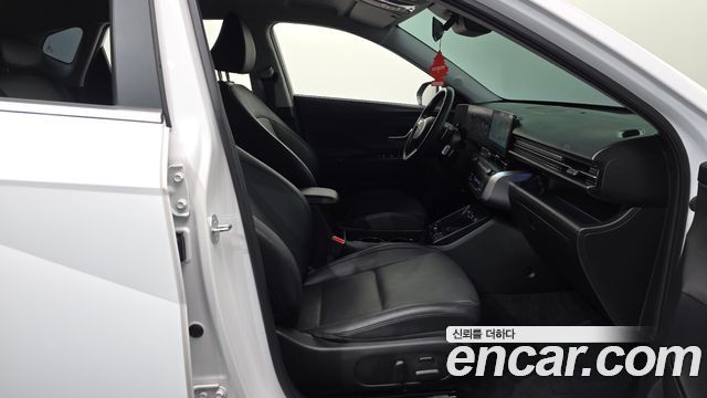Hyundai Kona (SX2) Gasoline 1.6 Turbo 2WD Inspiration 2023 — фото 11