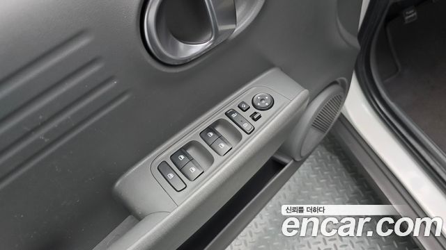 Hyundai Casper Inspiration 2023 — фото 15