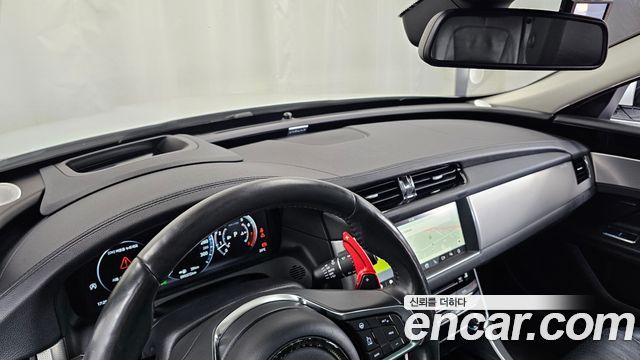 Jaguar XF (X260) 25t Prestige 2018 — фото 34
