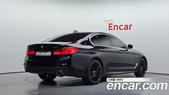 BMW 5 Series (G30) 520d xDrive M Sport Package Plus 2018 — фото 2