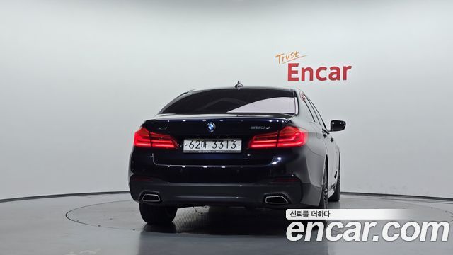BMW 5 Series (G30) 520d xDrive M Sport Package Plus 2018 — фото 4