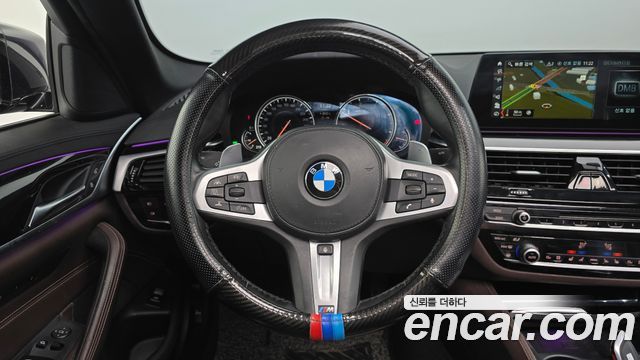 BMW 5 Series (G30) 520d xDrive M Sport Package Plus 2018 — фото 14