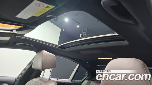 BMW 5 Series (G30) 520d xDrive M Sport Package Plus 2018 — фото 17