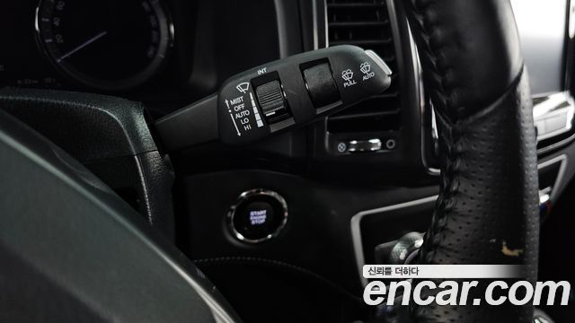 KG Mobility (SsangYong) Rexton Sports Khan Diesel 2.2 4WD Prestige Special (5-Link) 2021 — фото 15