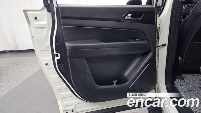 KG Mobility (SsangYong) Rexton Sports Khan Diesel 2.2 4WD Prestige Special (5-Link) 2021 — фото 25