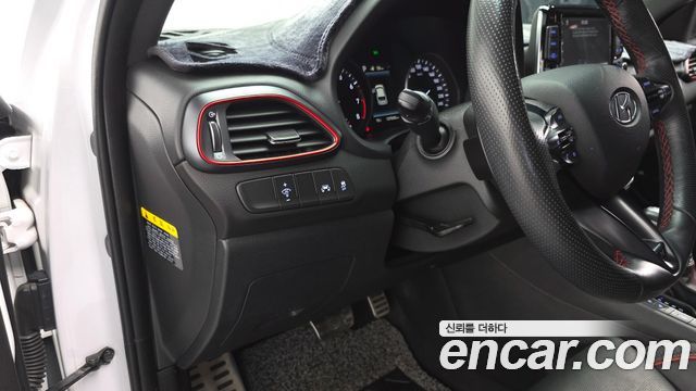 Hyundai i30 (PD) 1.6 Turbo N Line 2019 — фото 17
