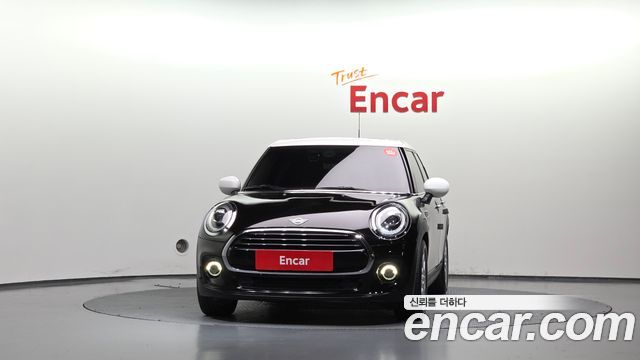 MINI Cooper 5Door HIGH 3rd 2021 — фото 3