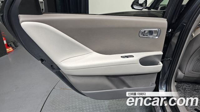 Hyundai Ioniq 6 Long Range AWD Prestige 2023 — фото 25