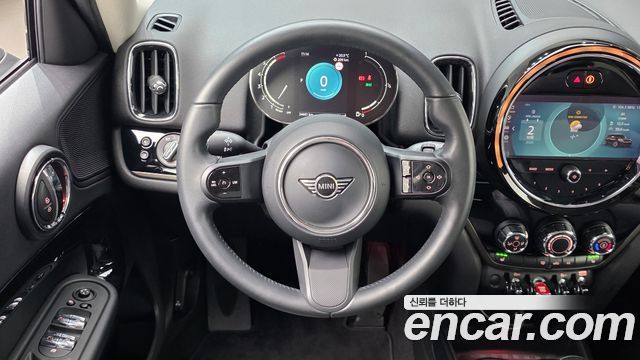 MINI Cooper Countryman Classic 2nd 2022 — фото 13
