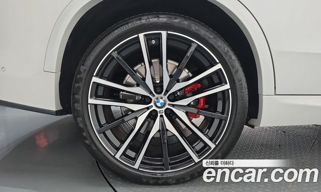 BMW X5 (G05) M50i 2022 — фото 5