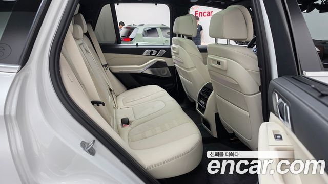 BMW X5 (G05) M50i 2022 — фото 11