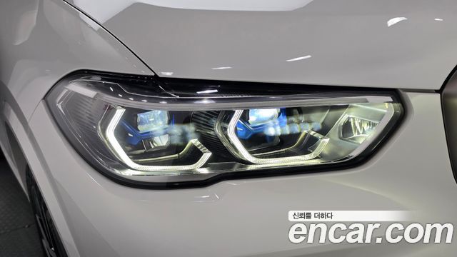 BMW X5 (G05) M50i 2022 — фото 22