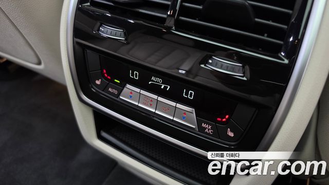BMW X5 (G05) M50i 2022 — фото 35