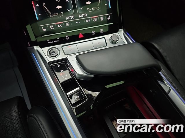 Audi e-tron 55 Quattro Sportback 2022 — фото 8