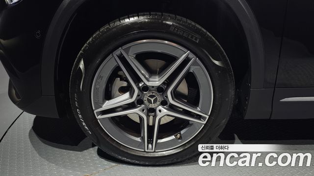 Mercedes-Benz GLA-Class (H247) GLA250 4MATIC 2023 — фото 5