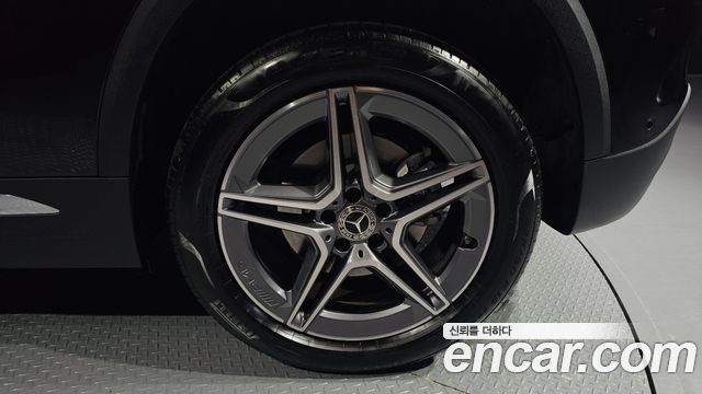 Mercedes-Benz GLA-Class (H247) GLA250 4MATIC 2023 — фото 27