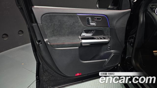 Mercedes-Benz GLA-Class (H247) GLA250 4MATIC 2023 — фото 30