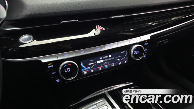 Genesis G80 (RG3) Gasoline 2.5 Turbo AWD 2023 — фото 17