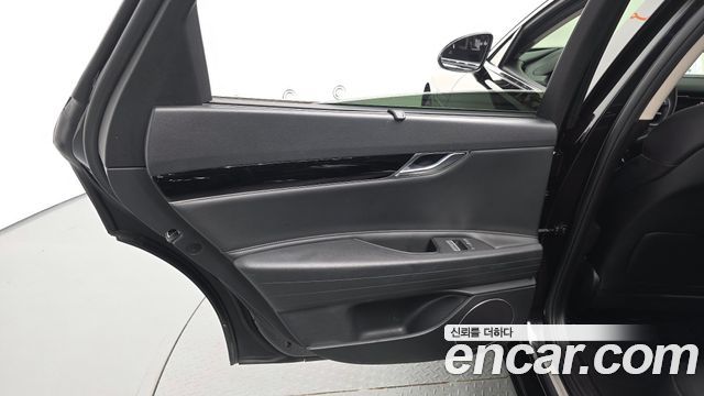Genesis G80 (RG3) Gasoline 2.5 Turbo AWD 2023 — фото 25