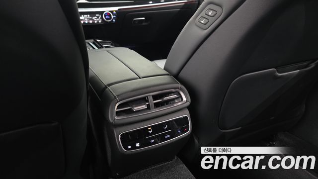 Genesis G80 (RG3) Gasoline 2.5 Turbo AWD 2023 — фото 32