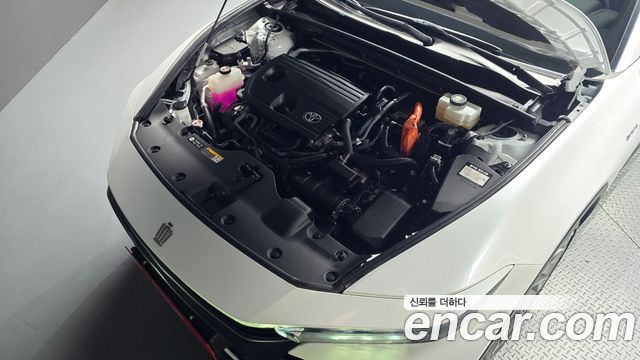Toyota Crown Crossover 2.5 4WD Hybrid 2024 — фото 6
